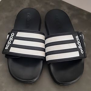 Adidas kids soccer slides sz13
